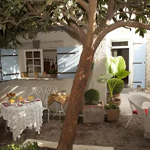 *** Frühstückspension La Maison Du Peintre En Provence Frankreich